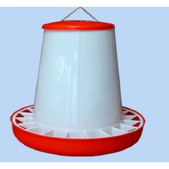 Poultry Feeder 1